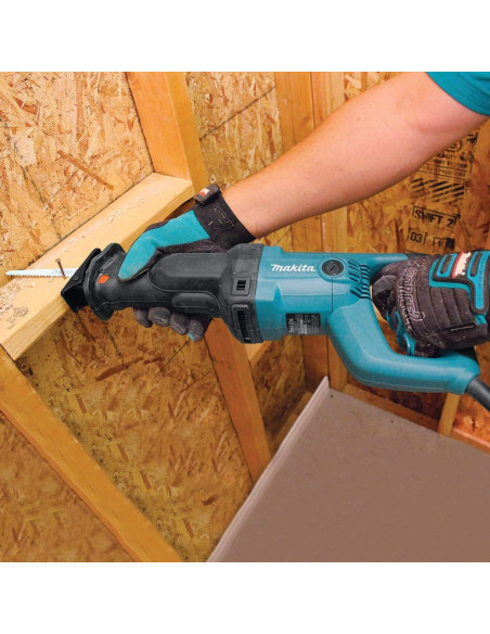 Makita Scie Sabre 1010W