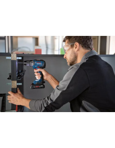 BOSCH PERC-VISSEUSE 18V 2X4A GSR18V55